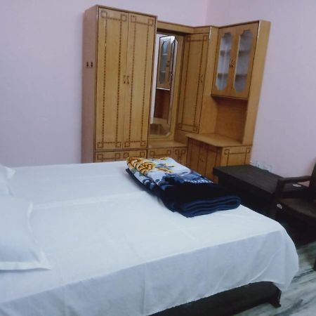 Sewa Sadan Homestay ริชิเคช ภายนอก รูปภาพ